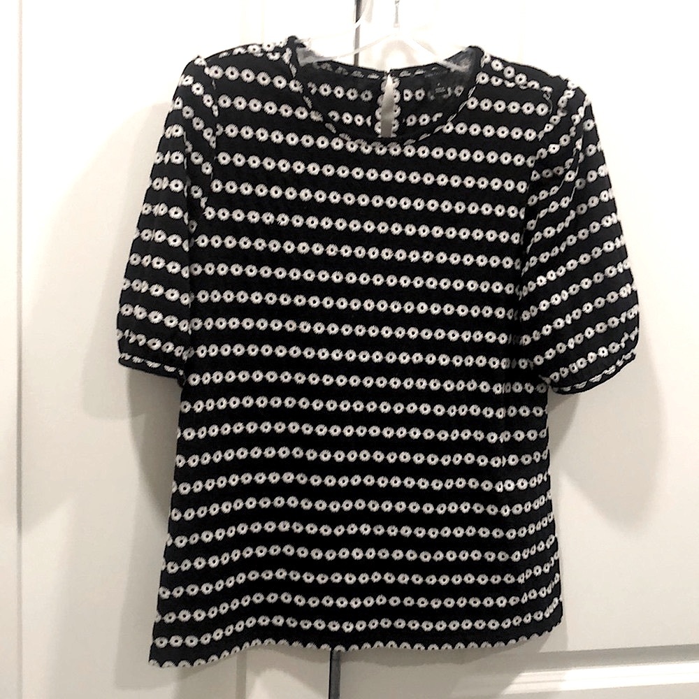 Ann Taylor Loft Top!